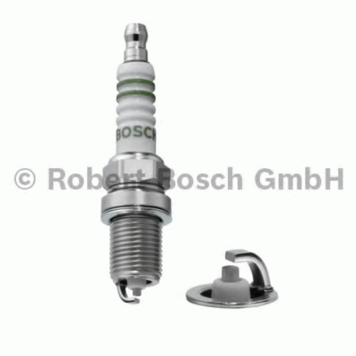 BOSCH 0242245536 Свеча зажигания! Alfa Romeo 155 1.7T 93-96/ 164 2.0T 92-98, Seat Ibiza 1.7 91-93