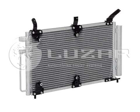 LUZAR LRAC0118 Радиатор кондиционера с ресивером ВАЗ 1117-19 калина