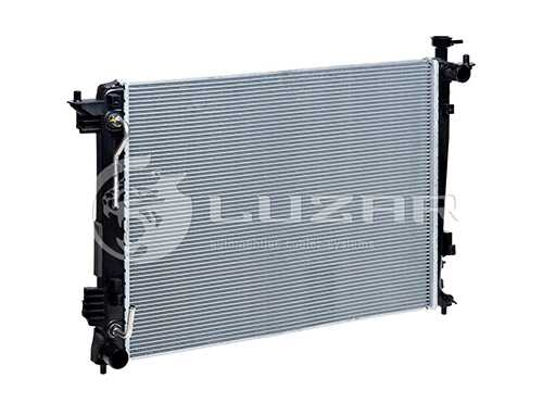 LUZAR LRC081Y5 Радиатор системы охлаждения! Hyundai ix35, Kia Sportage 2.0i 09>
