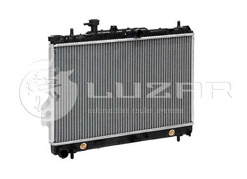 LUZAR LRCHUMX01200 Радиатор системы охлаждения! Hyundai Matrix 1.6/1.8 01>