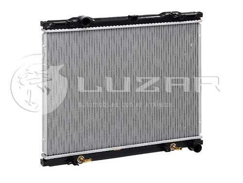 LUZAR LRc KISo02200 Радиатор системы охлаждения! KIA Sorento 2.4i 16V/3.5i 24V/2.5CRDi 02-04