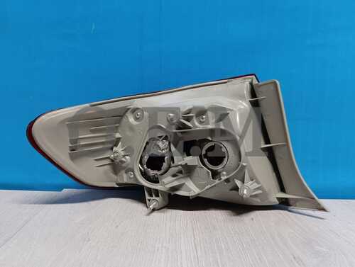 OEM OEM0282FONR Фонарь правый внешний Toyota Corolla 10 E150 2007-2010